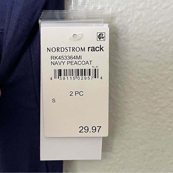 NWT Nordstrom Rack Tranquility Pajama Top in Navy Peacoat Buttons Size Small - Picture 7 of 9